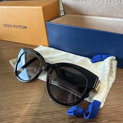 Authentic LV GO Round Sunglasses- New