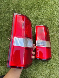 Van express gmc tai light