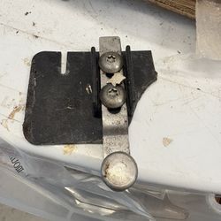 Johnson Evinrude Cowl Latch Down