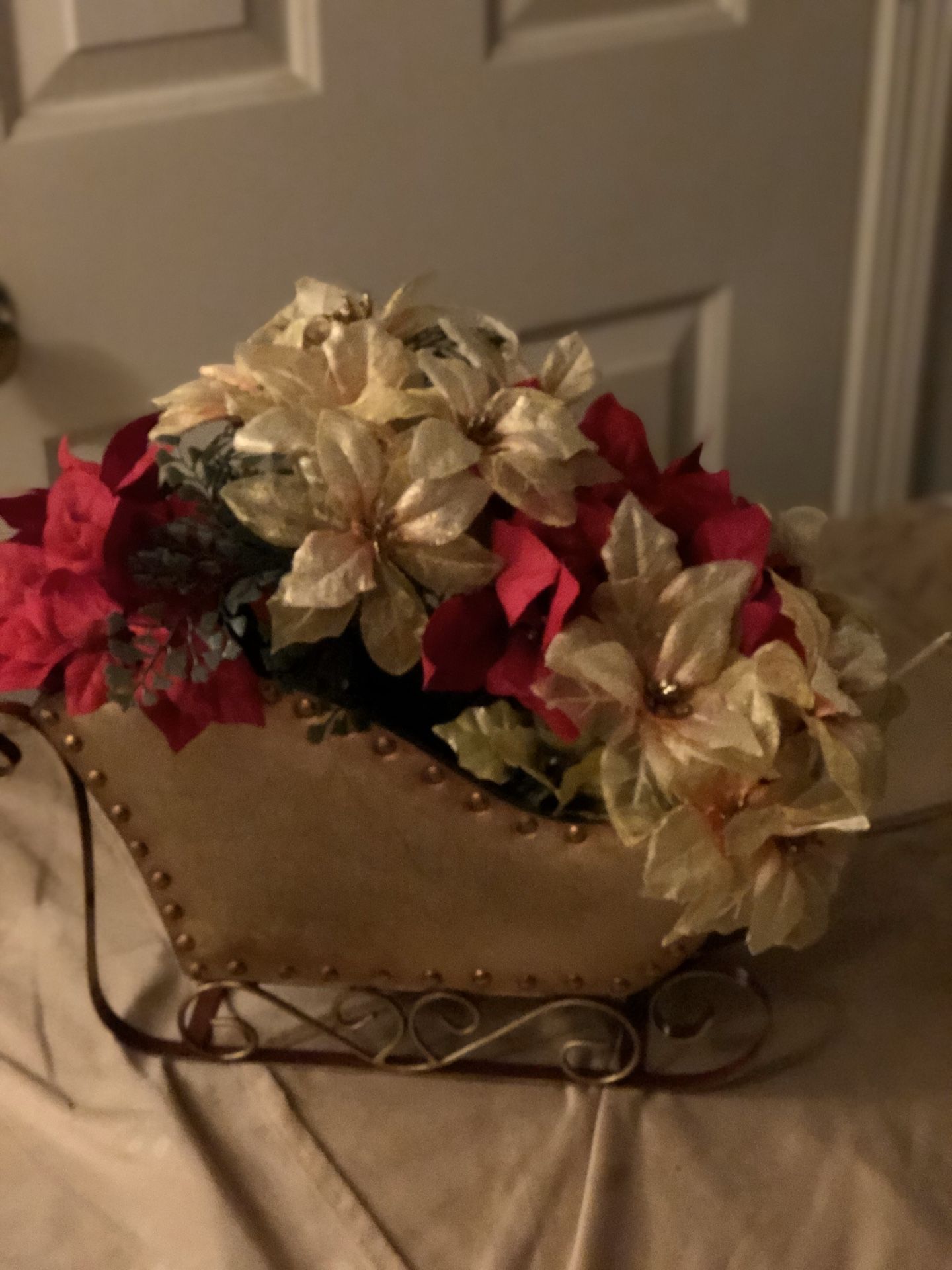 Sleigh filled with flowers