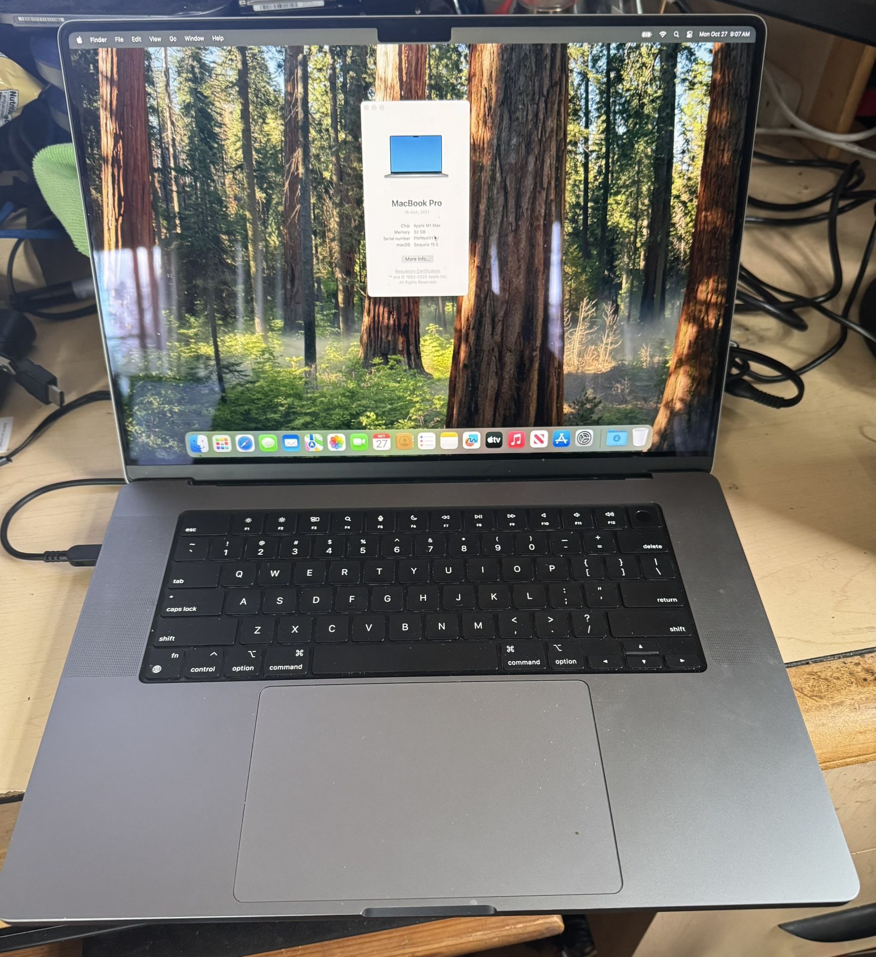 Apple MacBook Pro A2485 16 M1 Max 10-Core 32GB 1TB Gray 2021