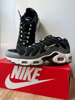 Womens nike shoes