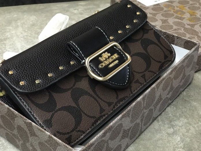 Morgan series chain bag