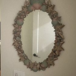 Beach themed mirror