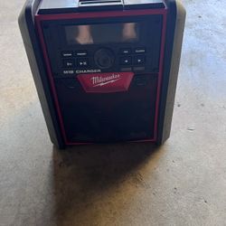 Milwaukee M18 Job site Radio