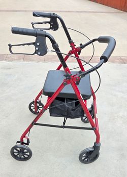 Deluxe Walker new