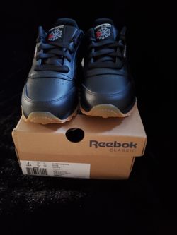 Reebok Classic Leather Black/Gum KIDS size 2