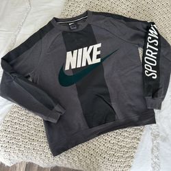 Nike Sweater