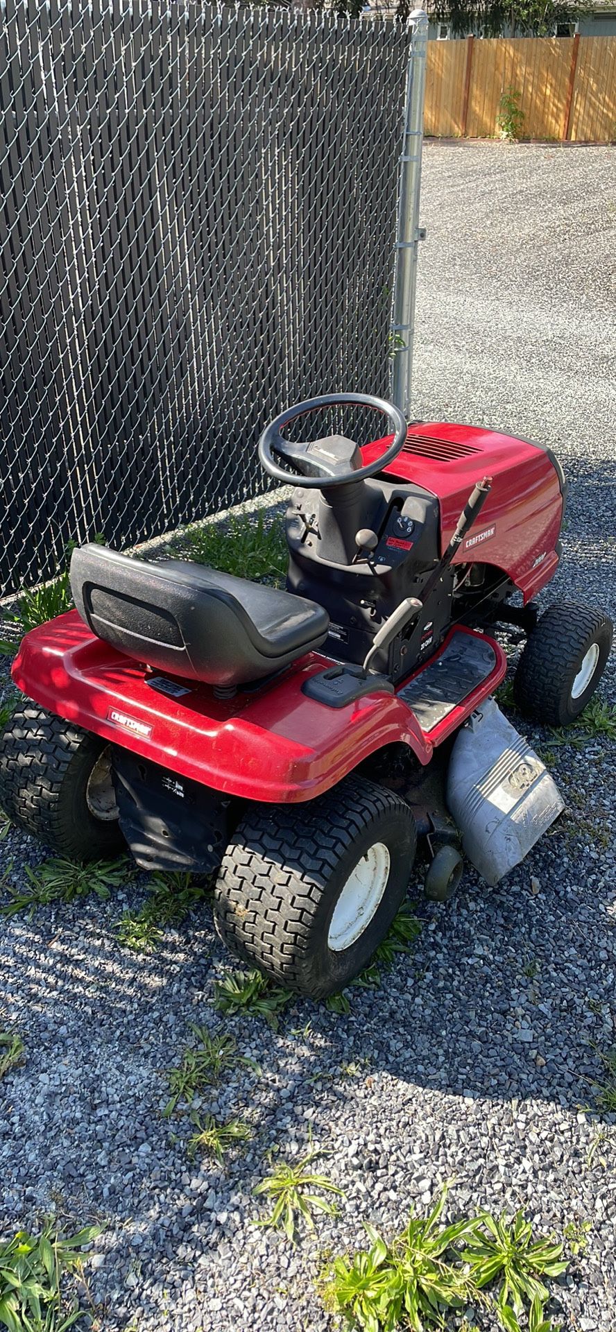 Craftsman Riding Mower LT2000 for Sale in Snohomish, WA OfferUp