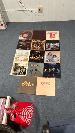 Vintage Vinyl Record Lot (14) - Barbara Streisand Carpenters Crosby, Stills, Nash Etc