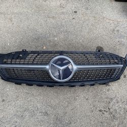 MERCEDES BENZ CLA FRONT GRILLE A11(contact info removed)0