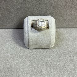 Men’s Gold Fashion Ring 