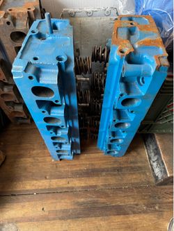 351 Ford Cleveland heads