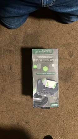 Xbox Series X/S 2 Battery Pack With Charging Station 