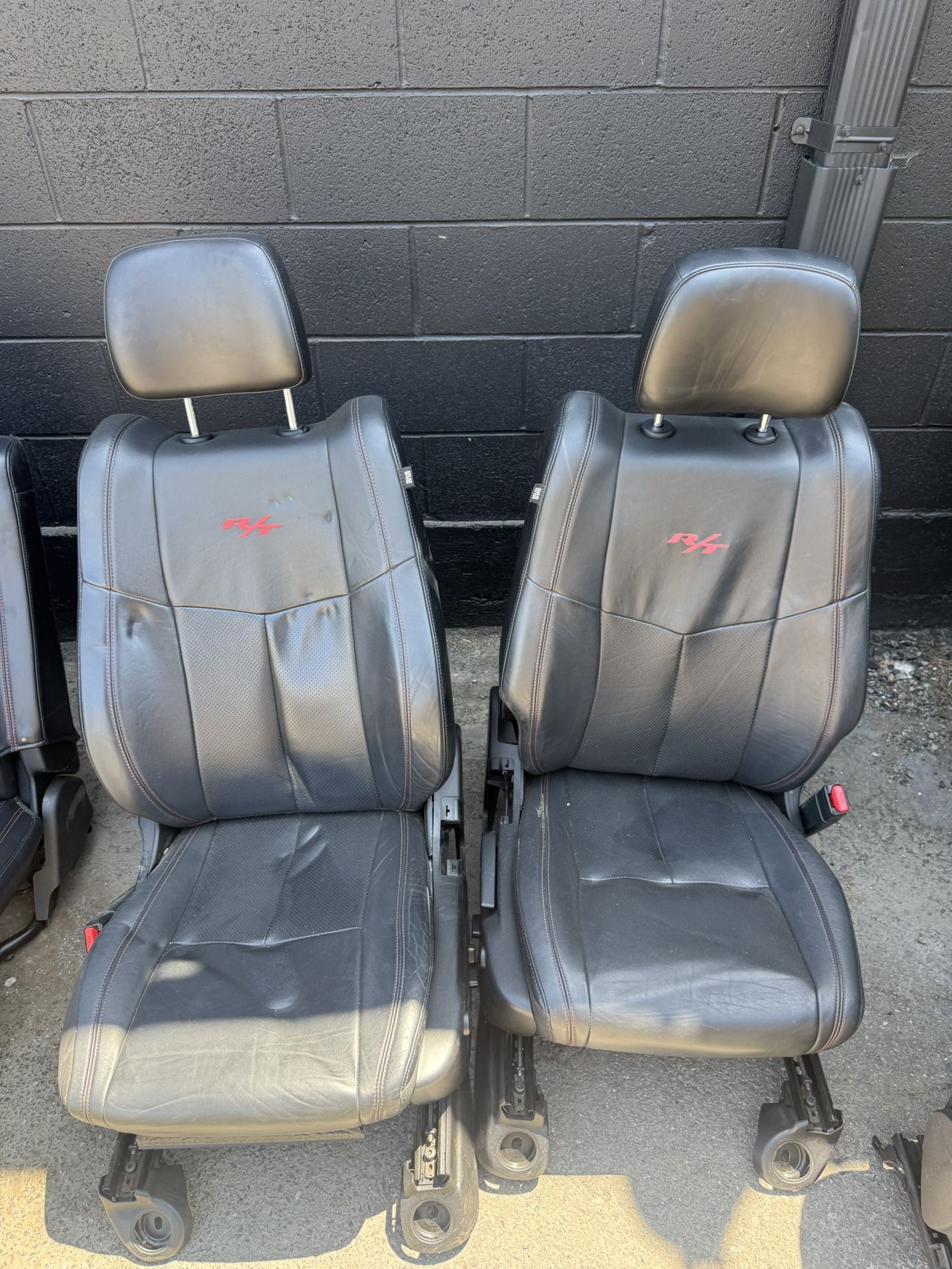 2013-2024  Leather Seats