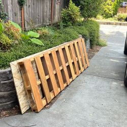 Oversized Pallet