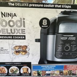 Ninja Foodi Deluxe Digital Pressure Cooker Air Fryer 8-Qt FD401 for Sale in  Bellevue, WA - OfferUp