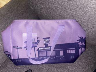 Large Trader Joe’s Insulated cooler