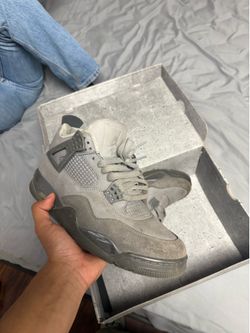 Jordan 4