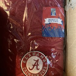 Alabama Crimson Bath Towels