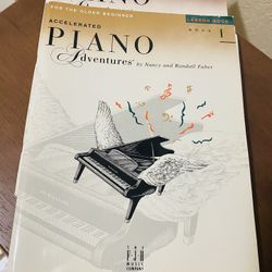 PIANO BOOKS 