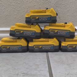 DeWalt 20V PowerStack 1.7ah - New