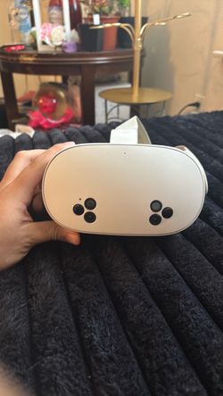 Meta Quest 3 VR pick up only
