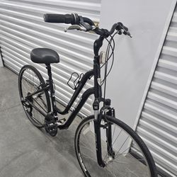 Woman's Trek Bicycle 