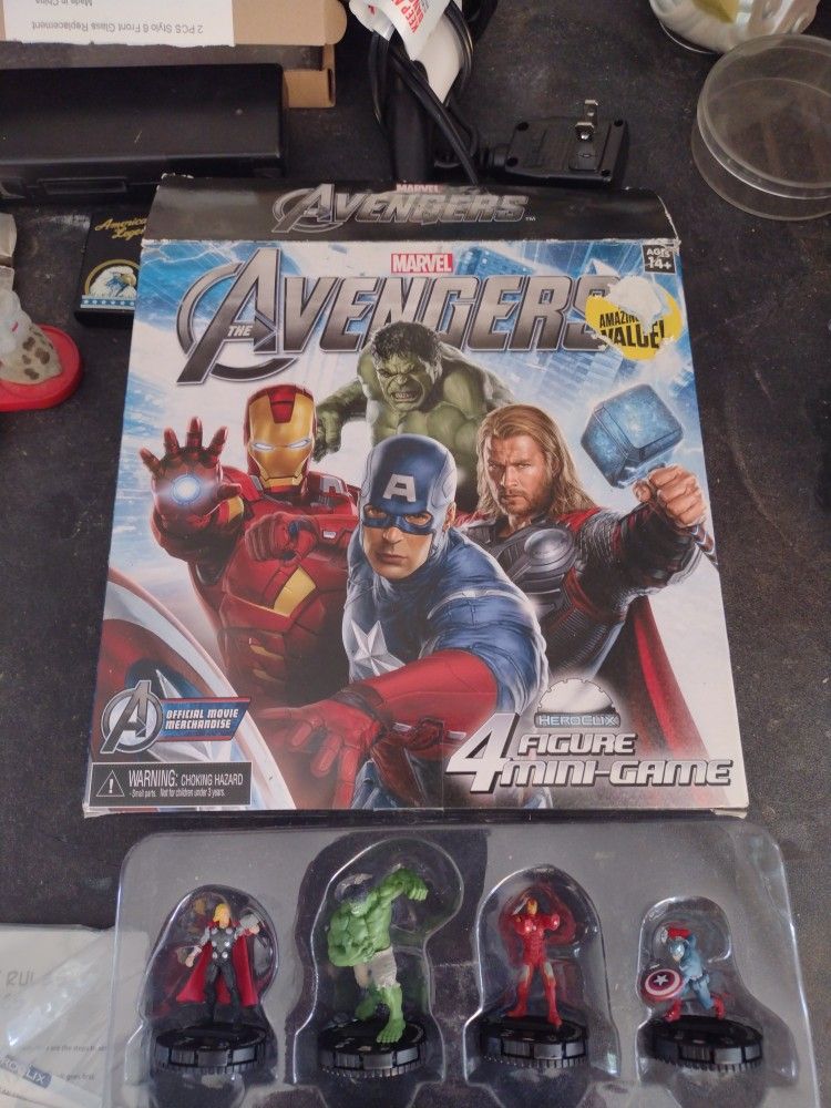 Avengers 4 Figure Mini Game Heroclix