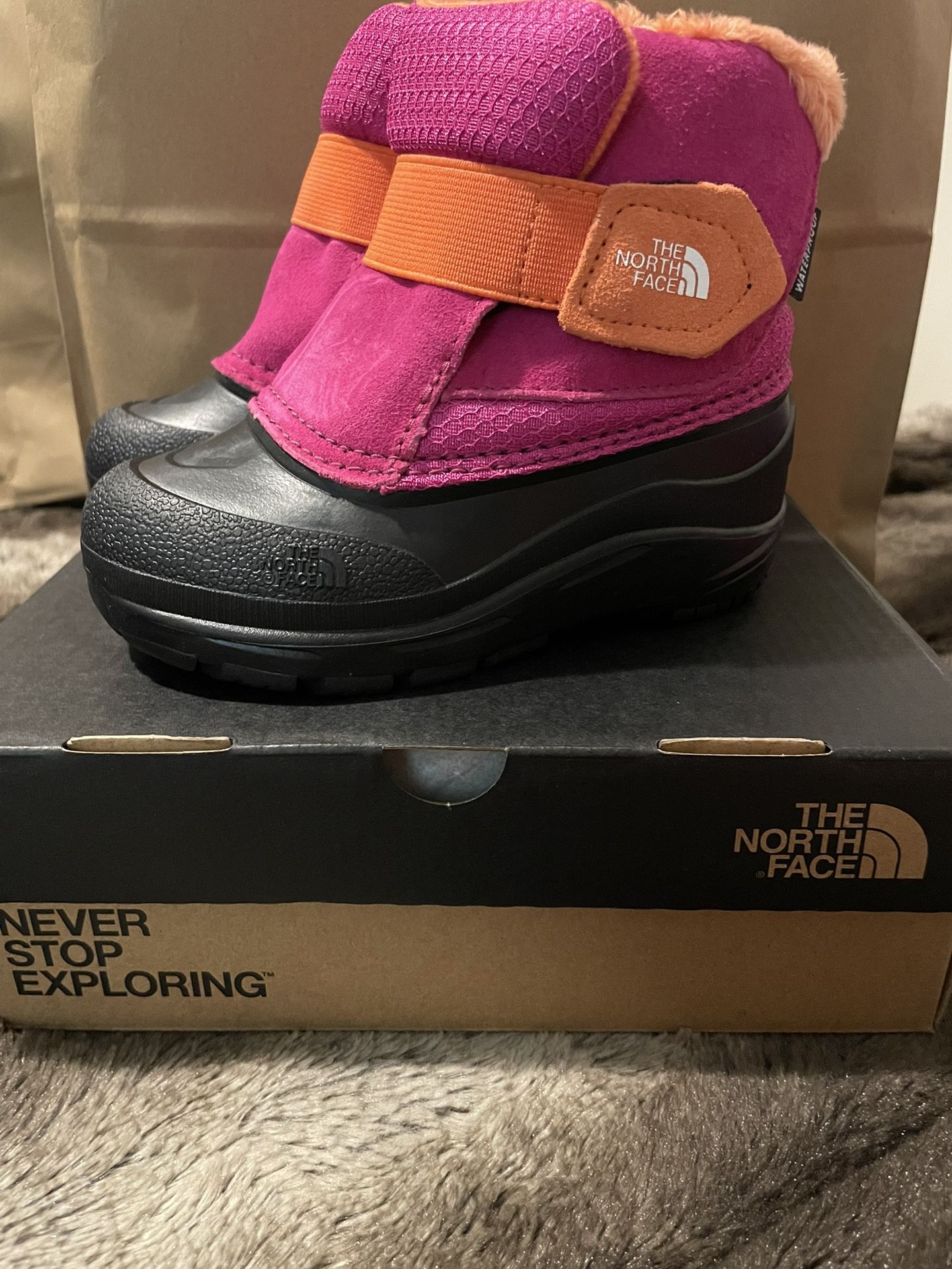 BRAND NEW NORTH FACE TODDLER GIRL BOOTS