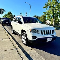 2011 Jeep Compass Sport SUV 4D