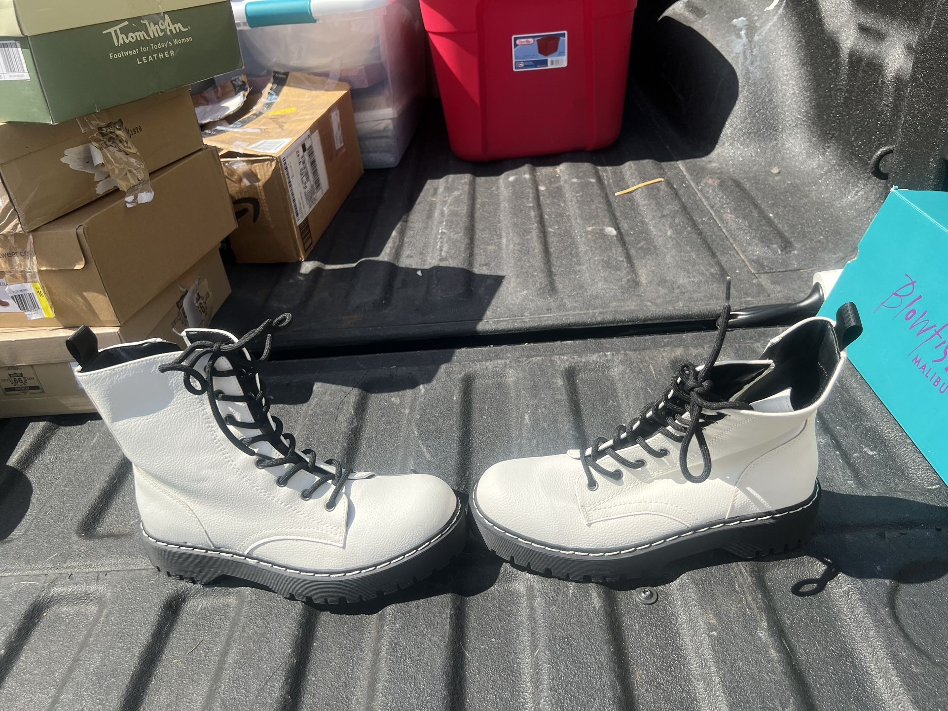 Sincerely Jules Womens Lace Up Ankle Combat Boots Black White Size 10