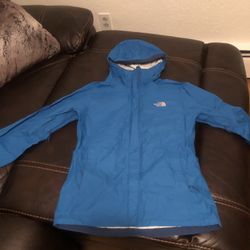 Womens Rain Jacket - North face 