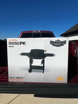 Brand new in the box PK300AF Grill/Smoker