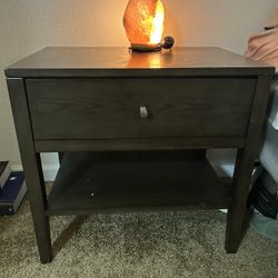 Nightstand 