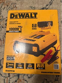 NEW DEWALT 1000W Power Inverter (DXAEPIP3W) – Sealed in Box