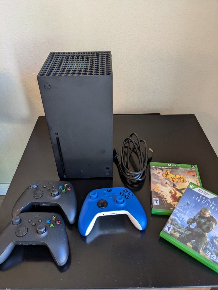 Xbox Series X with 3 Controllers, All Cables, 2 Games, Gamepass Voucher