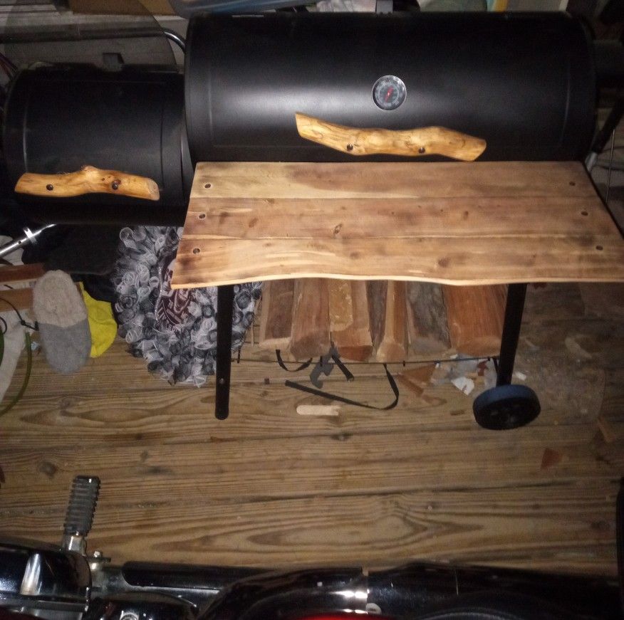 BBQ Charcoal Grill With Offset Smoker 