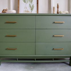 Newly Refinished 6 Drawer Dresser