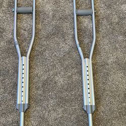 Crutches 