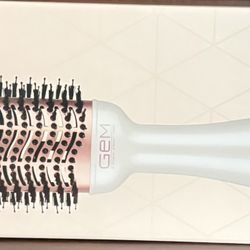 New In Box Gem   Gem hair Hot Air Brush