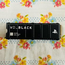 WD_BLACK 1TB SN850P NVMe M.2 SSD Officially Licensed Storage Expansion for PS5 Consoles, up to 7,300MB/s, with heatsink - WDBBYV0010BNC ( Used Very Ne