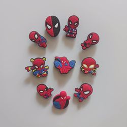 SPIDERMAN CROC CHARMS 
