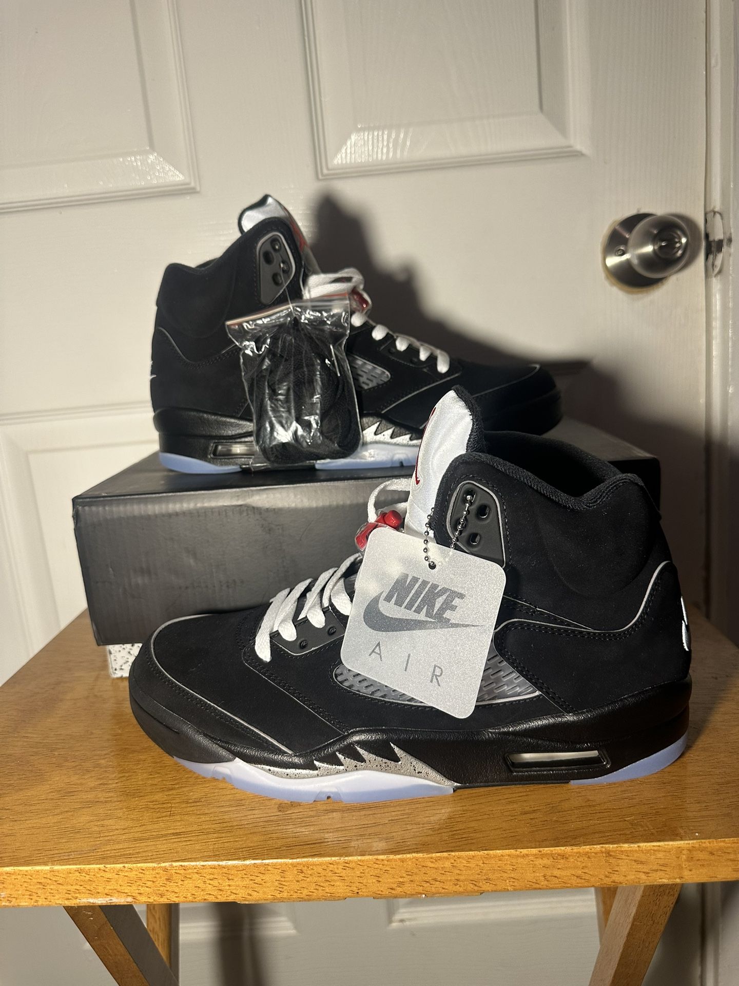 Air Jordan 5 Retro OG 'Black Metallic Reimagined'