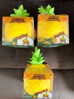 Squishy pineapple