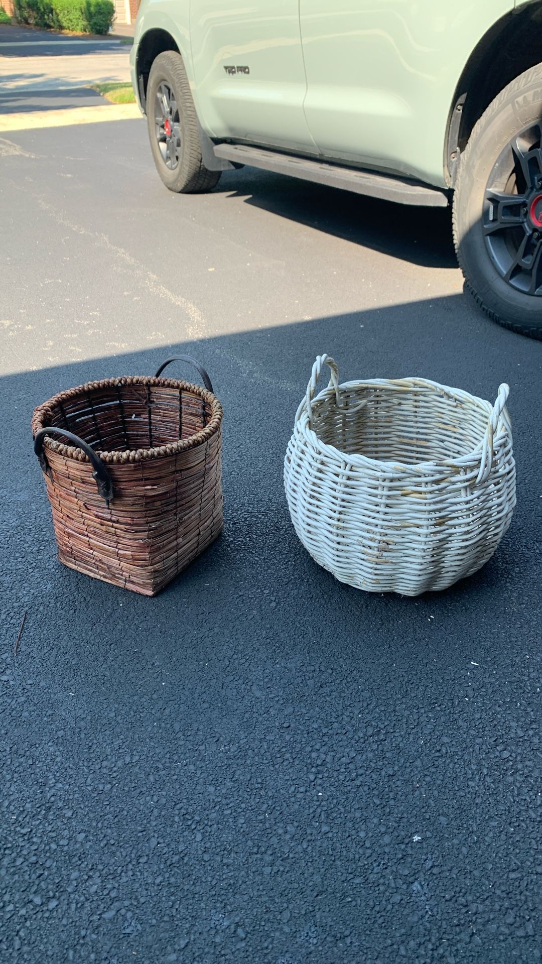 Baskets 