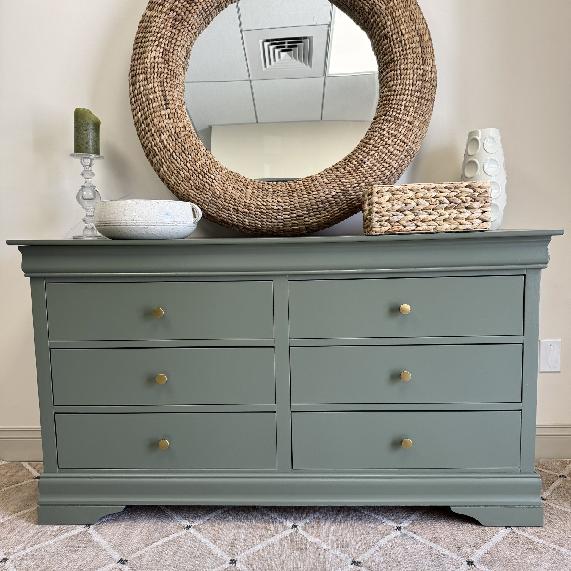 Stunning Green 6 Drawer Modern Dresser