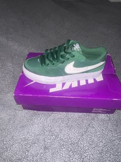 Nike SB Zoom Pogo Plus Premium - Gorge Green. Size 5 women's