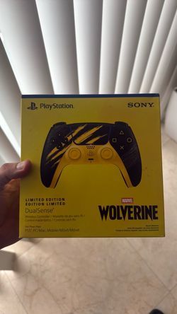 Wolverine ps5 yellow controller brand new