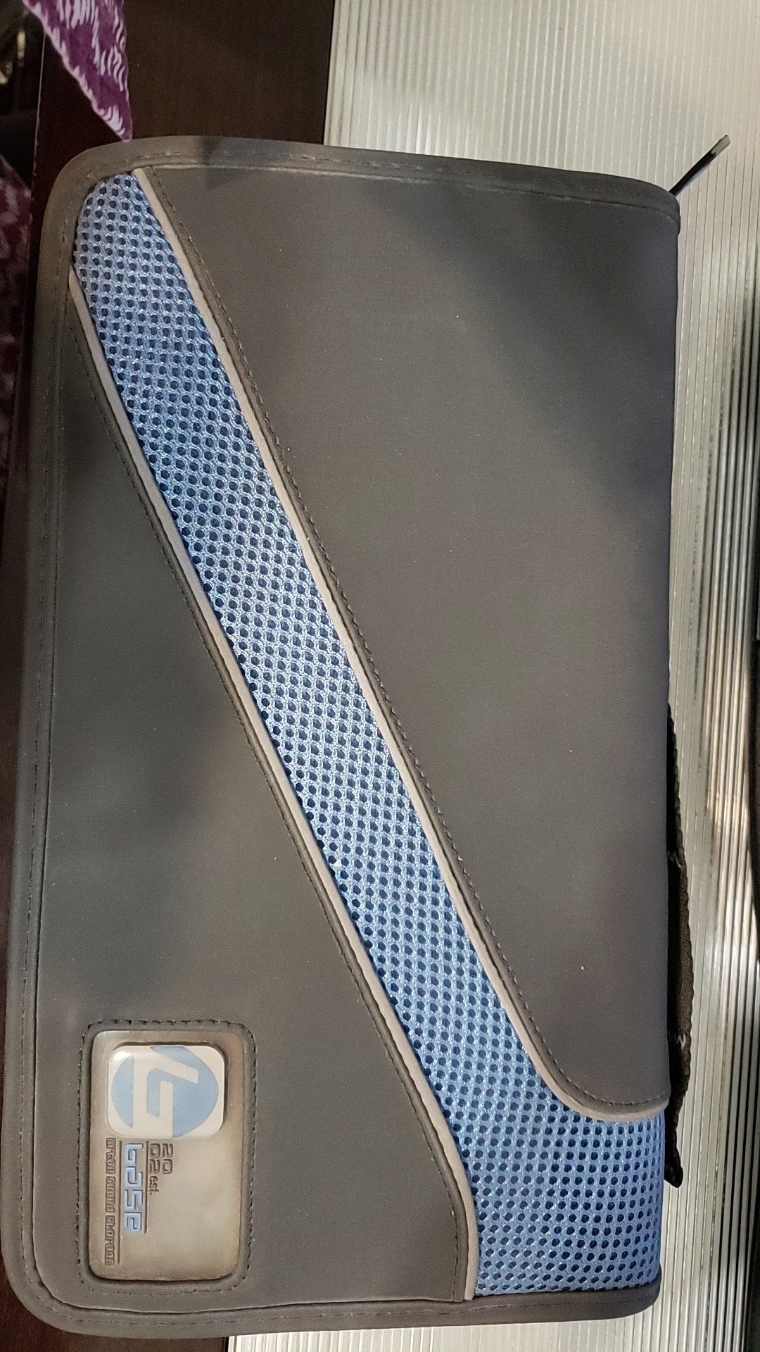 CD/DVD/BLUE RAY Storage & Carrying Case Holds Up To 64 Discs